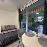 Grand Lumineux Et Fonctionnel 4 Couchages Gare Routière *