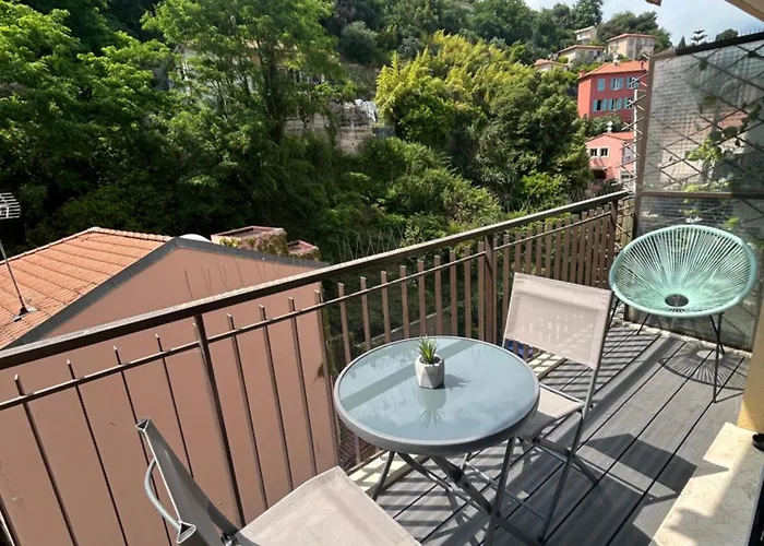 Appartement Grand Lumineux Et Fonctionnel 4 Couchages Gare Routière Menton