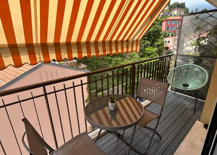 Grand 4 Couchages Gare Routiere Et Train Station Plages Et Casino A Pied Nespresso Netflix Fast Wifi Apartament